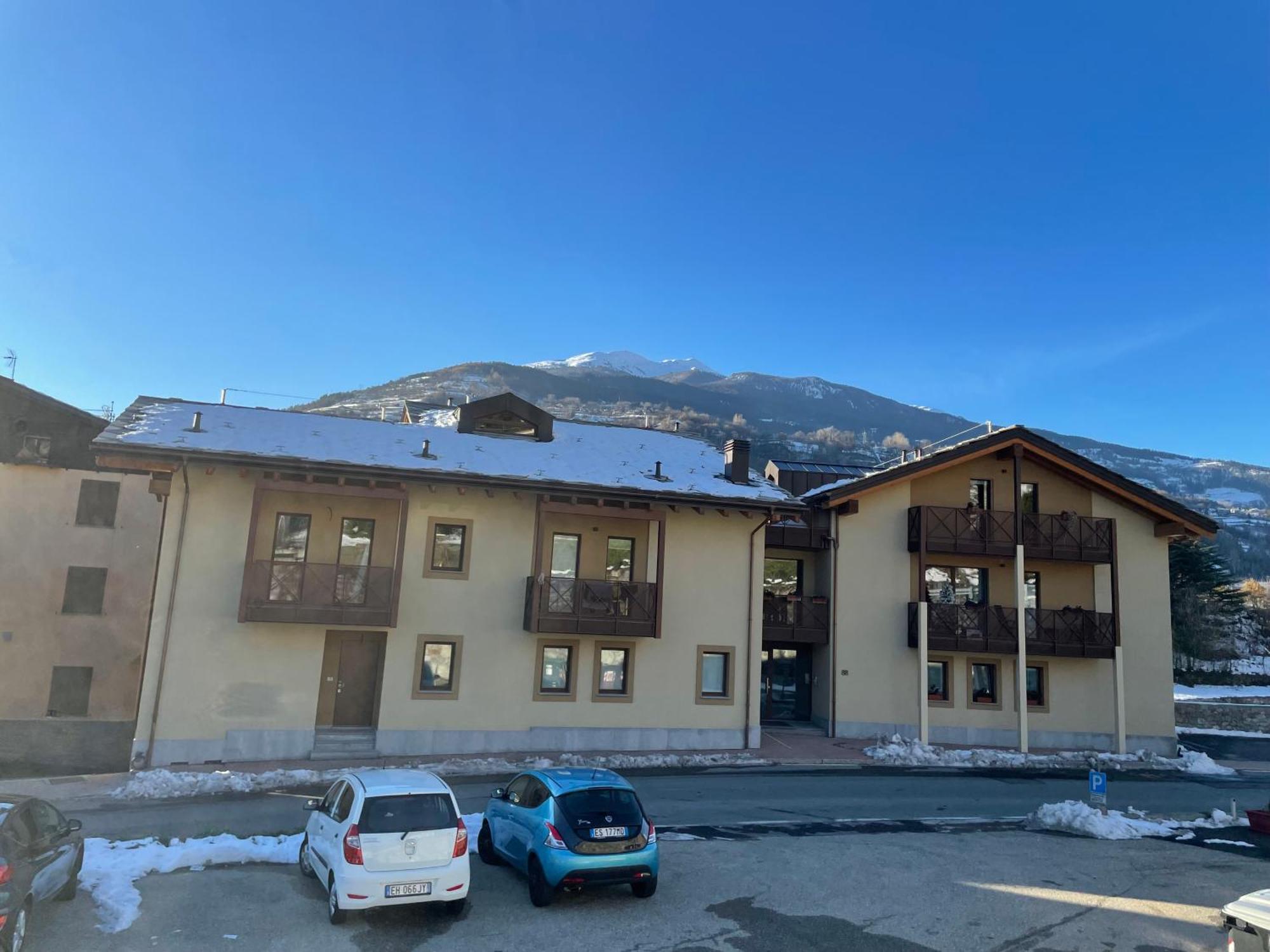 Maison Miravalle Wifi Parcheggio Giardino Aosta Exteriör bild